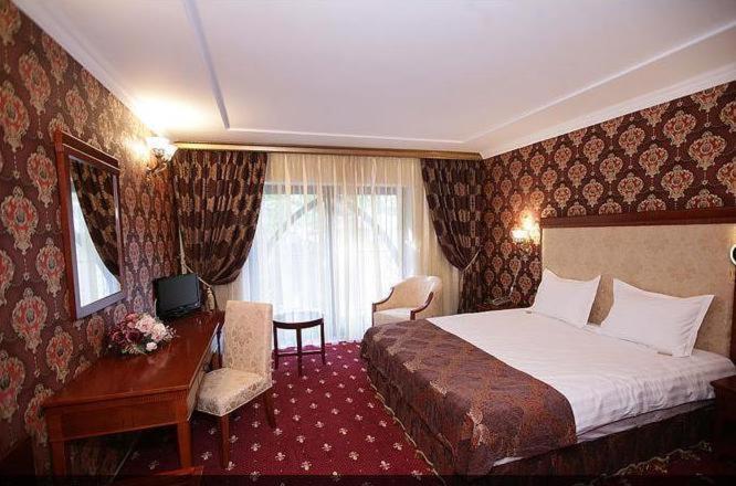 Hotel La Castel Iasi Cameră foto